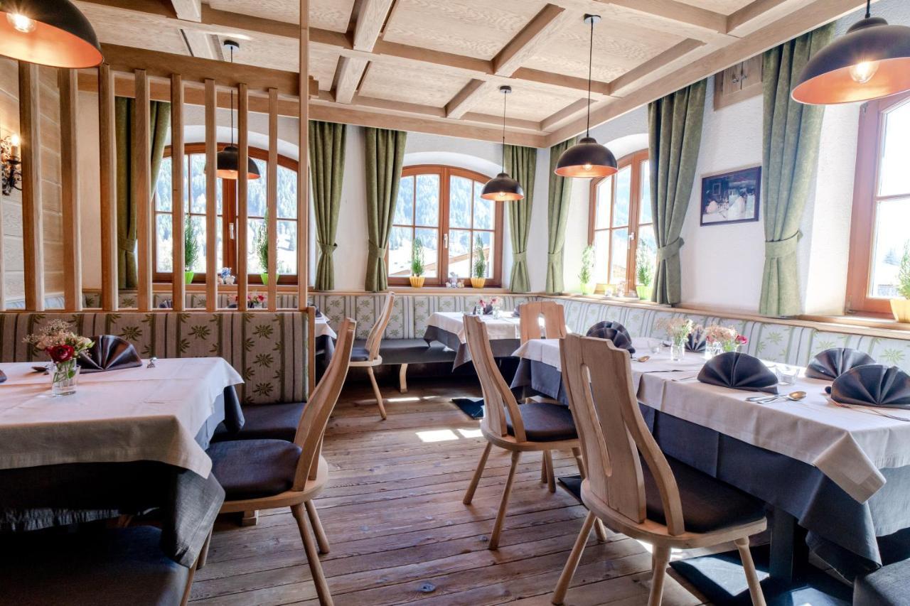 Alpen Gasthof Apartments Hohe Burg ترينس المظهر الخارجي الصورة