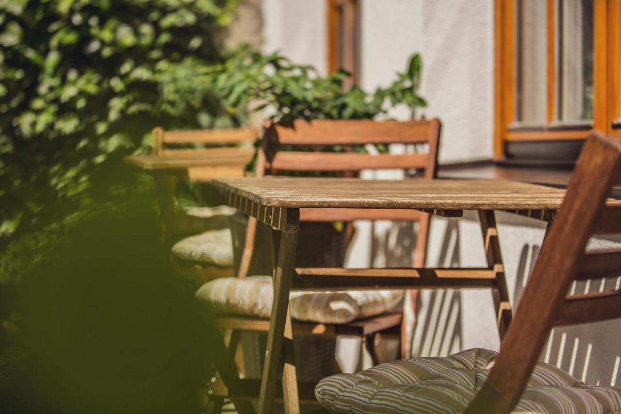 Alpen Gasthof Apartments Hohe Burg ترينس المظهر الخارجي الصورة